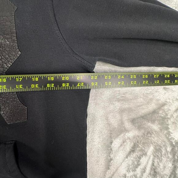 Distressed True Religion Black Horshoe Graphic Full-zip Hoodie Size Large - Picture 4 of 6